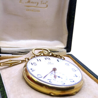 Swiss 18K yellow gold pocket watch with chain Circa 1900