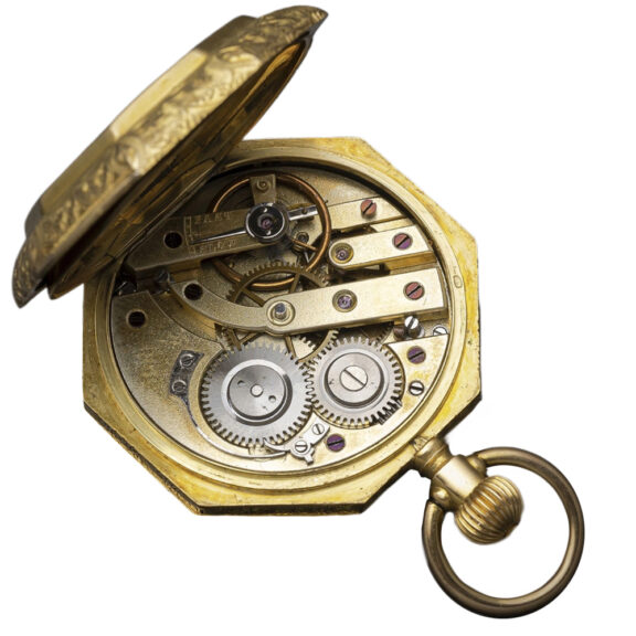 Swiss 18K gold pocket watch for the Chinese market Circa 1910 Swiss 18K gold pocket watch for the Chinese market Circa 1910
