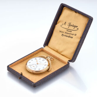 Swiss 14 carat gold chronometer lever watch Circa 1920