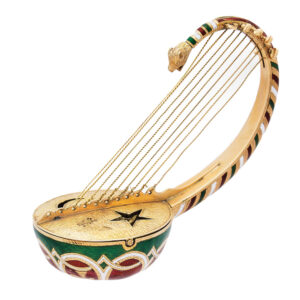 Swiss 18 carat gold and enamel nanga form watch Circa 1820