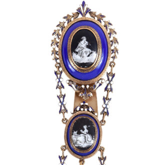 Swiss gold watch with medallion châtelaine Circa 1770
