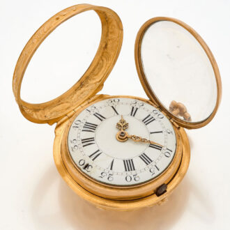 English 20 carat gold repoussé verge in pair cases Circa 1775