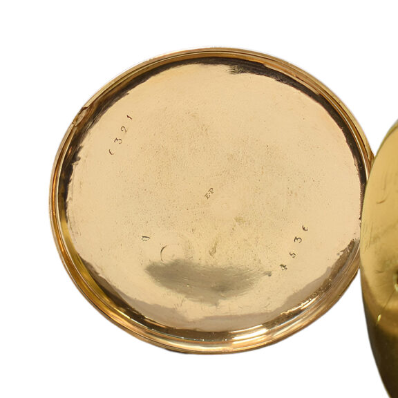 Swiss 18K gold pocket watch with digital hour display Circa 1830 Swiss 18K gold pocket watch with digital hour display Circa 1830