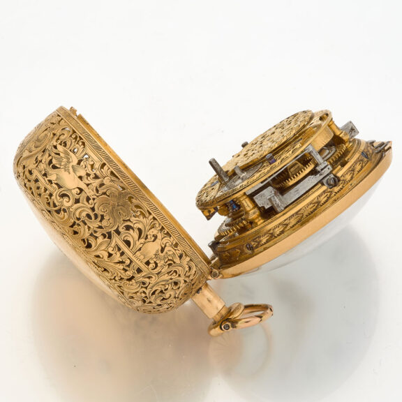 English 20k gold repeater of outstanding quality Circa 1695 English 20k gold repeater of outstanding quality Circa 1695