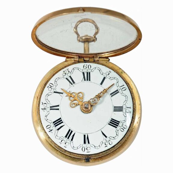 English 22k gold pair-cased verge repoussé watch Circa 1700 English 22k gold pair-cased verge repoussé watch Circa 1700