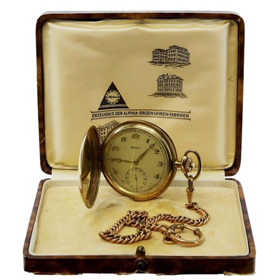 Swiss 14K yellow gold full hunter pocket watch Circa 1920 Swiss 14K yellow gold full hunter pocket watch Circa 1920