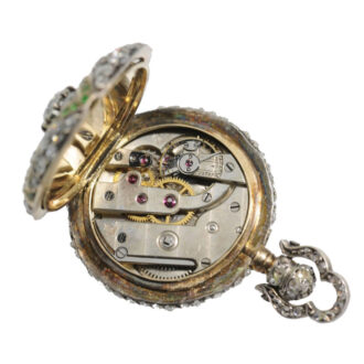 Magnificent Swiss watch studded with diamonds Circa 1910