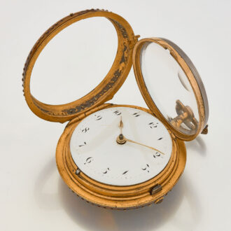 English verge in gilt and tortoiseshell pair cases Circa 1800