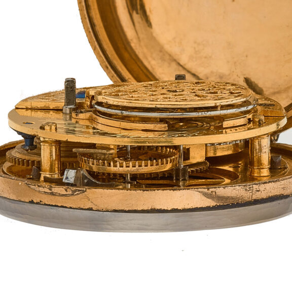 English verge in gilt and tortoiseshell pair cases Circa 1800 English verge in gilt and tortoiseshell pair cases Circa 1800