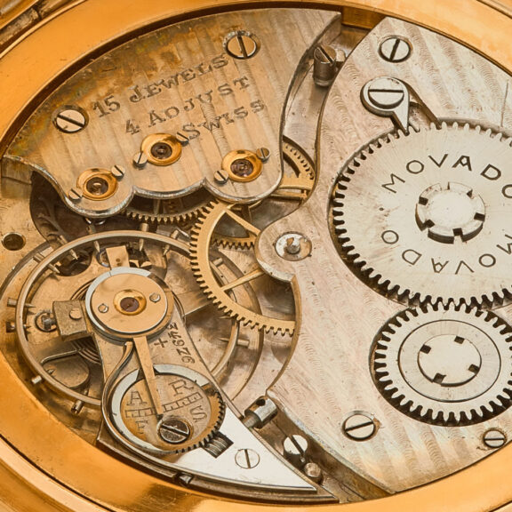 Very flat Swiss 18 carat gold lever pocket watch Circa 1935 Very flat Swiss 18 carat gold lever pocket watch Circa 1935