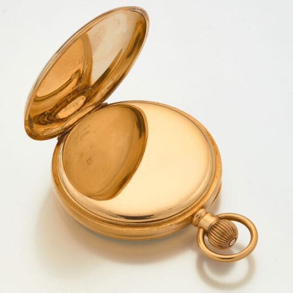 American solid 18 carat gold open faced watch Circa 1910 American solid 18 carat gold open faced watch Circa 1910