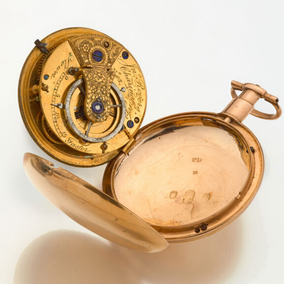 English 18 carat gold keywind hunting cased glassless watch English 18 carat gold keywind hunting cased glassless watch