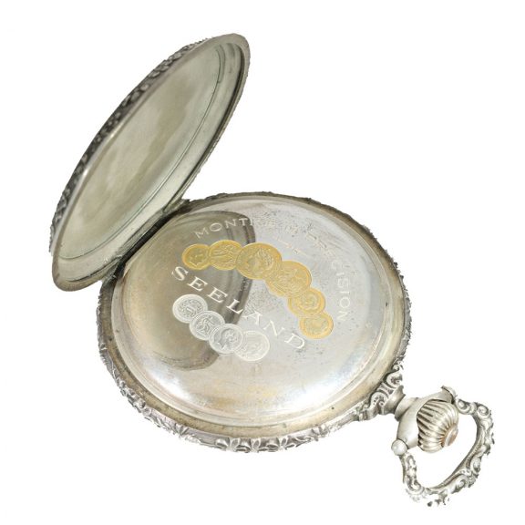 Swiss silver Art Nouveau relief hunter cased pocket watch Circa 1900 Swiss silver Art Nouveau relief hunter cased pocket watch Circa 1900
