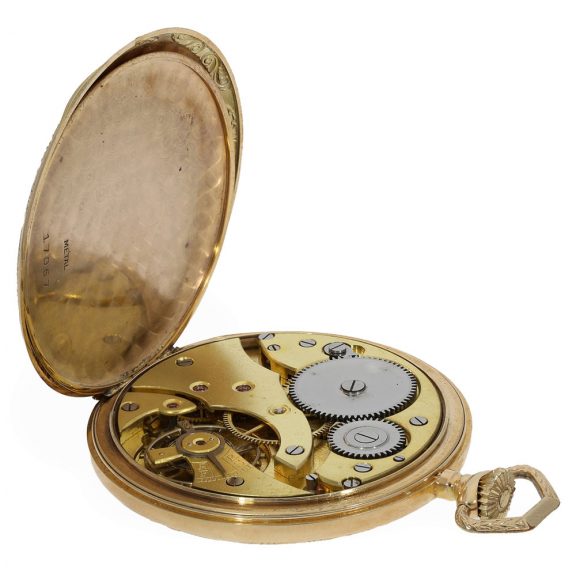 Swiss 14 carat gold elegant Art Deco dress watch Circa 1930 Swiss 14 carat gold elegant Art Deco dress watch Circa 1930