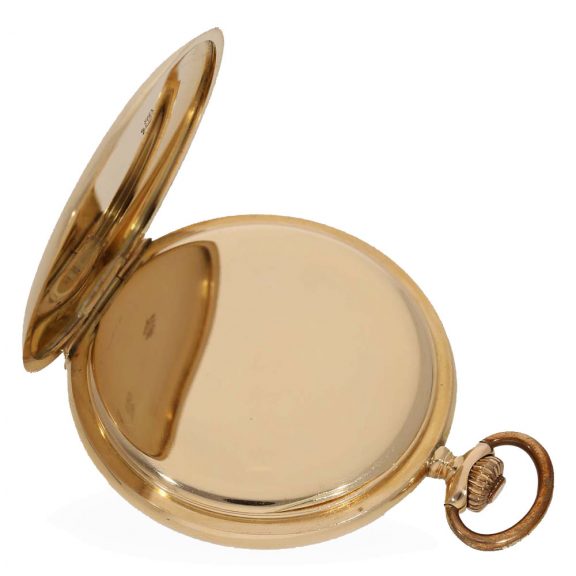 Large Swiss 14 carat gold hunting cased lever watch Circa 1910 Large Swiss 14 carat gold hunting cased lever watch Circa 1910