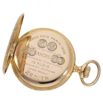 Swiss 18 carat gold magnificently engraved pocket watch Circa 1910