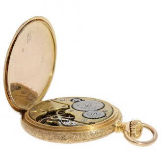 Swiss 18 carat gold magnificently engraved pocket watch Circa 1910