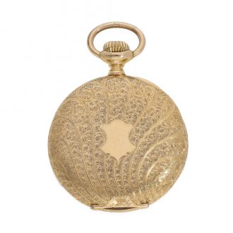 Swiss 18 carat gold magnificently engraved pocket watch Circa 1910