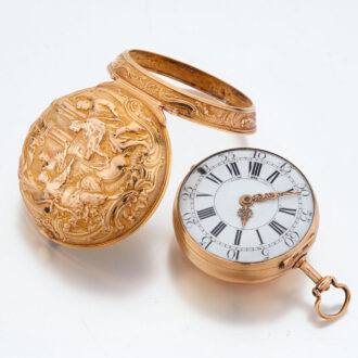 Fine Danish 20 carat gold keywind repousse watch Circa 1753