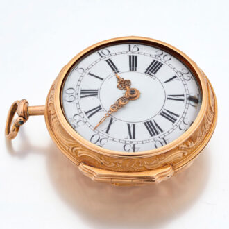 Fine Danish 20 carat gold keywind repousse watch Circa 1753