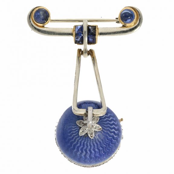 Swiss gold and platinum Boule de Genève with brooch Circa 1890 Swiss gold and platinum Boule de Genève with brooch Circa 1890