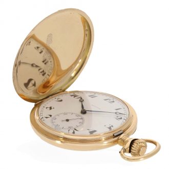Swiss 14 carat gold top quality full hunter with gold chain Circa 1900