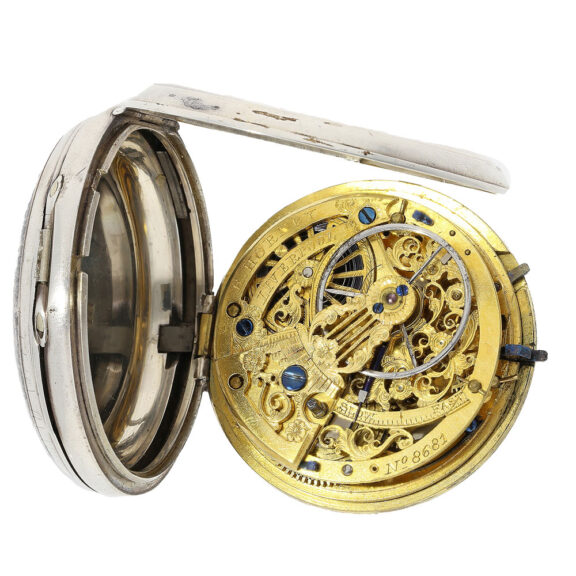A unique, artistically skeletonized movement with chain/fusee, exceptionally large balance and early English anchor escapement. A unique, artistically skeletonized movement with chain/fusee, exceptionally large balance and early English anchor escapement.