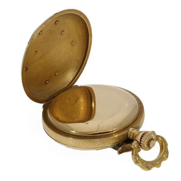 Swiss 18 carat gold Art Nouveau hunting cased watch Circa 1900 Swiss 18 carat gold Art Nouveau hunting cased watch Circa 1900