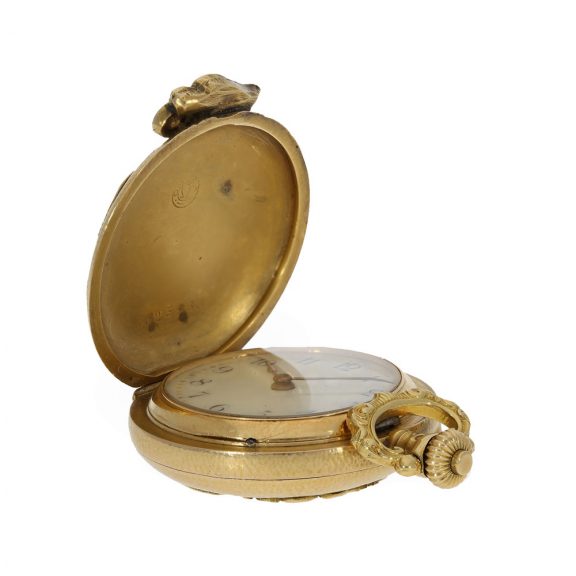 Swiss 18 carat gold Art Nouveau hunting cased watch Circa 1900 Swiss 18 carat gold Art Nouveau hunting cased watch Circa 1900