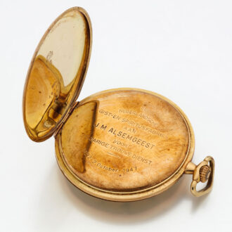 Swiss 14 carat pink gold open faced keyless watch Circa 1947