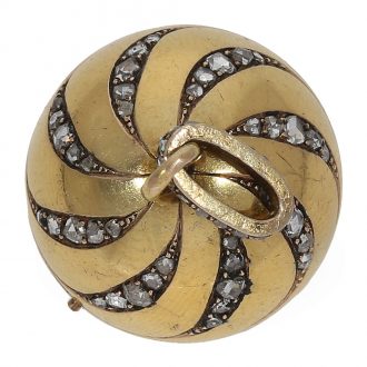 Swiss 18 carat gold rare quality Boule de Genève Circa 1860