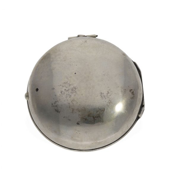 Swiss silver exceptionally large verge oignon watch Circa 1700 Swiss silver exceptionally large verge oignon watch Circa 1700
