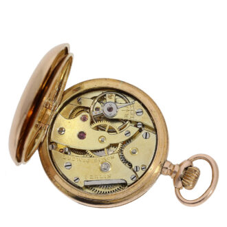 Signed movement with a fine cylinder escapement