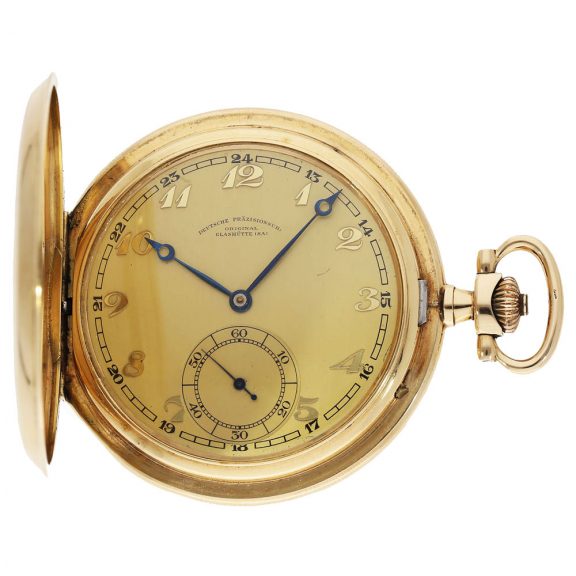 German 14 Carat gold hunter case watch in box Circa 1920