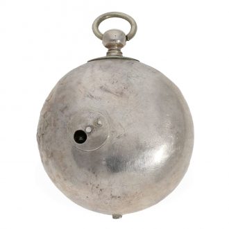 English silver handless 'Oignon' watch with day and night indication Circa 1690 English silver handless 'Oignon' watch with day and night indication Circa 1690