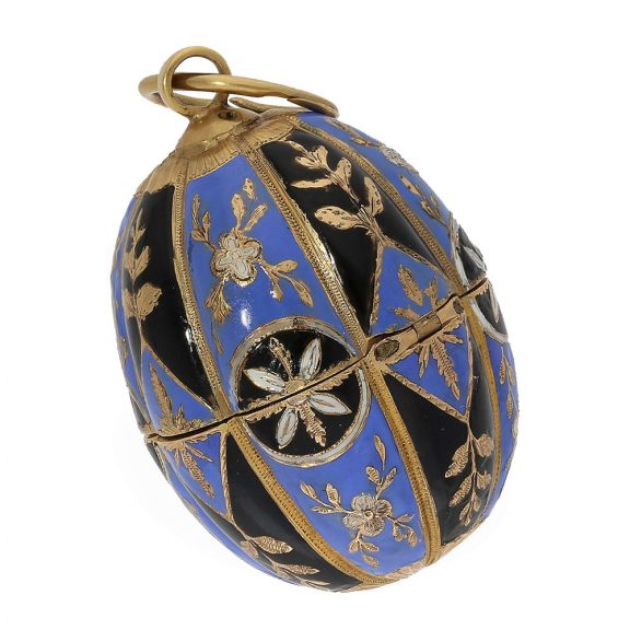 Swiss very rare 18K gold and enamel melon form watch Circa 1780 Swiss very rare 18K gold and enamel melon form watch Circa 1780