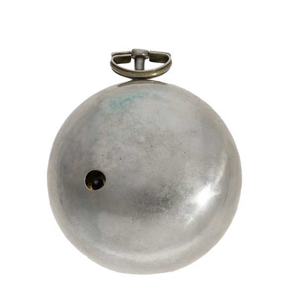 Swiss exceptionally large silver oignon pocket watch Circa 1700 Swiss exceptionally large silver oignon pocket watch Circa 1700