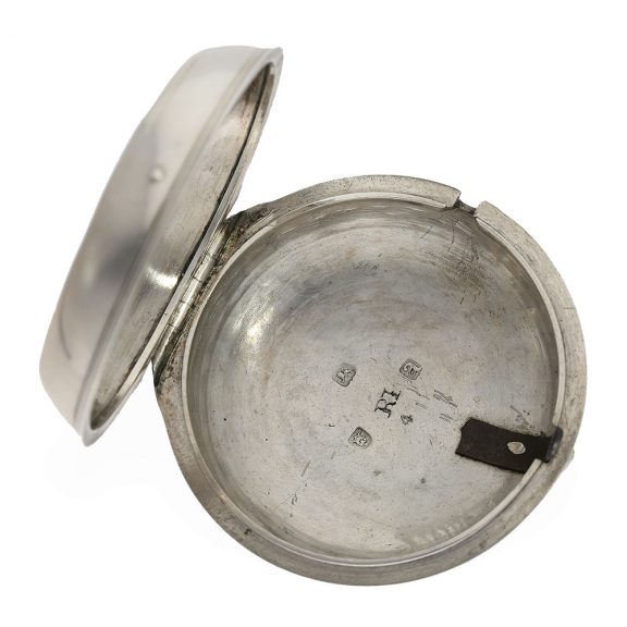 English silver pocket watch with astronomical calendar Circa 1736 English silver pocket watch with astronomical calendar Circa 1736
