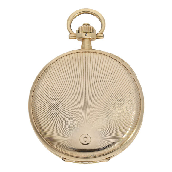 The case of this watch has a radiant decoration on the back, a coin edge and all three lids are made of gold The case of this watch has a radiant decoration on the back, a coin edge and all three lids are made of gold