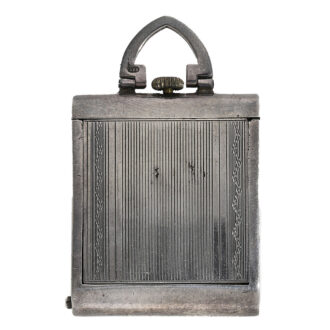 Swiss rare purse watch in silver enamelled case Circa 1928