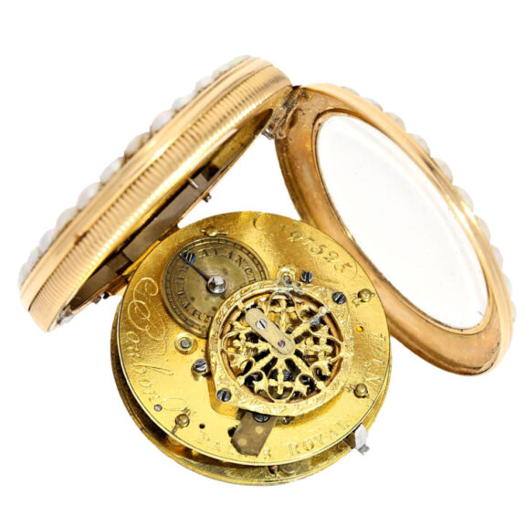 Rare French gold watch with prime quality chatelaine Circa 1810 Rare French gold watch with prime quality chatelaine Circa 1810