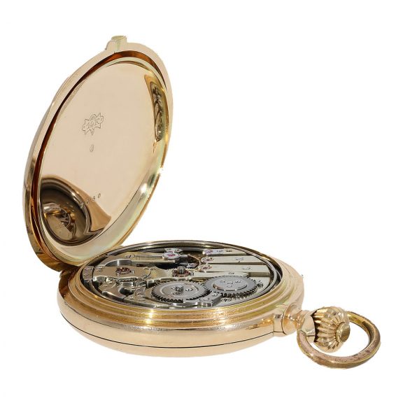 Swiss 14 carat gold à goutte watch with minute repeater Circa 1900 Swiss 14 carat gold à goutte watch with minute repeater Circa 1900