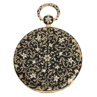 The 18 Carat gold, flat, open faced case is elaborately enamelled as is the wafer-thin edge The 18 Carat gold, flat, open faced case is elaborately enamelled as is the wafer-thin edge