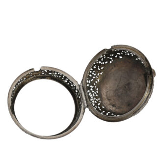 Early Dutch silver pair cased repeating verge watch Circa 1710