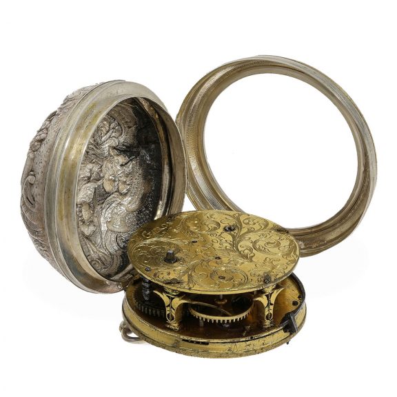 English silver bag watch with false pendulum Circa 1700 English silver bag watch with false pendulum Circa 1700