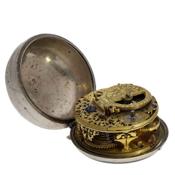 What makes this watch truly unique is its interesting and very early verge movement with a false pendulum and tulip pillars. What makes this watch truly unique is its interesting and very early verge movement with a false pendulum and tulip pillars.