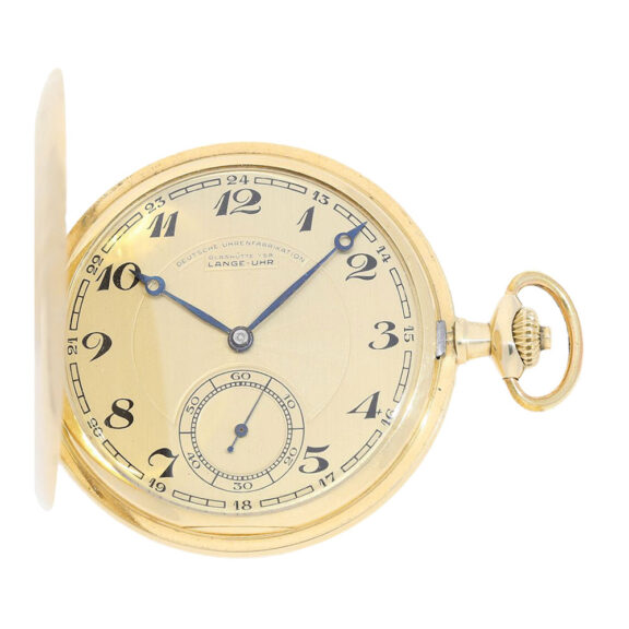 German gold lever with engine-turned dial Circa 1933