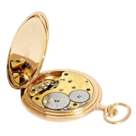German 18K gold hunting cased lever pocket watch Circa 1910 German 18K gold hunting cased lever pocket watch Circa 1910