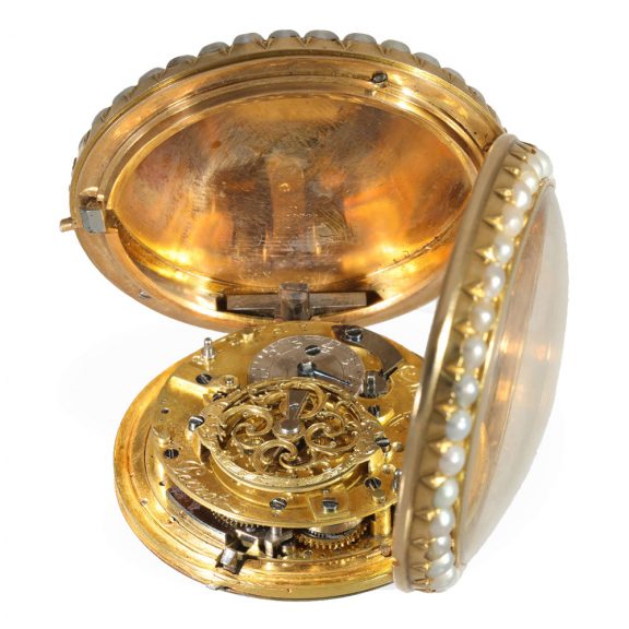 French 18 carat gold and enamel verge watch Circa 1800 French 18 carat gold and enamel verge watch Circa 1800