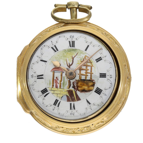 The enamel painting on the dial has some small flaws The enamel painting on the dial has some small flaws